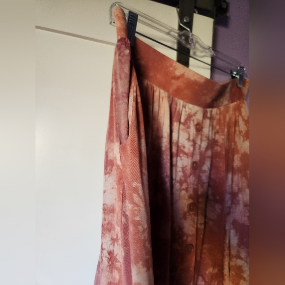 Torrid midi skirt size 0 - Picture 3 of 4